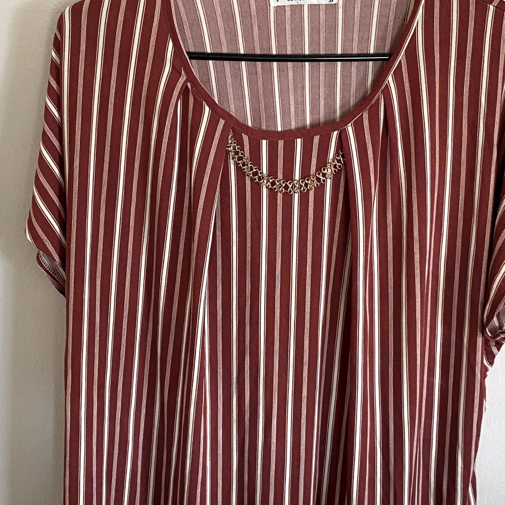 Top with striped